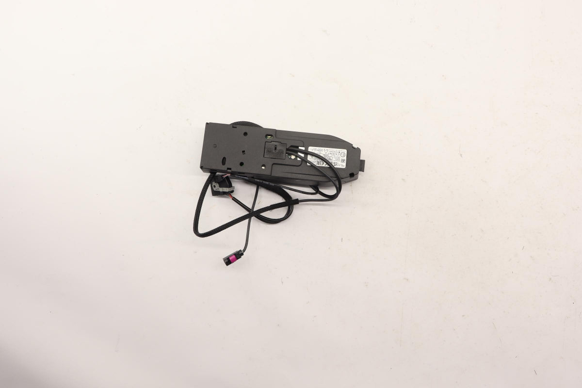 Original BMW F45 F46 F48 F39 I01 F55 F56 F54 F60 Wireless Ladeschale 84105A81519