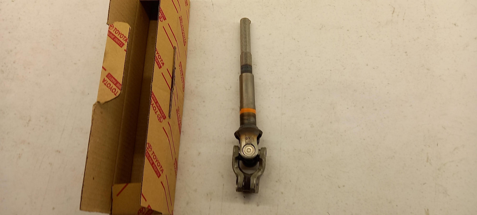 Original OE TOYOTA Lenkwelle 4526052210