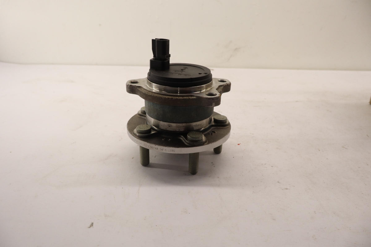Original OE FORD Radnabe 2101656