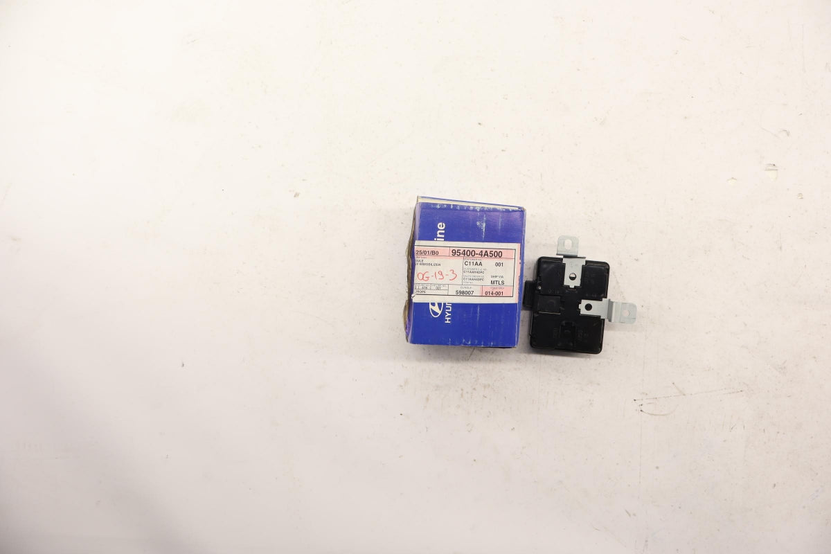 Original OE HYUNDAI/KIA Steuergerät 954004A500