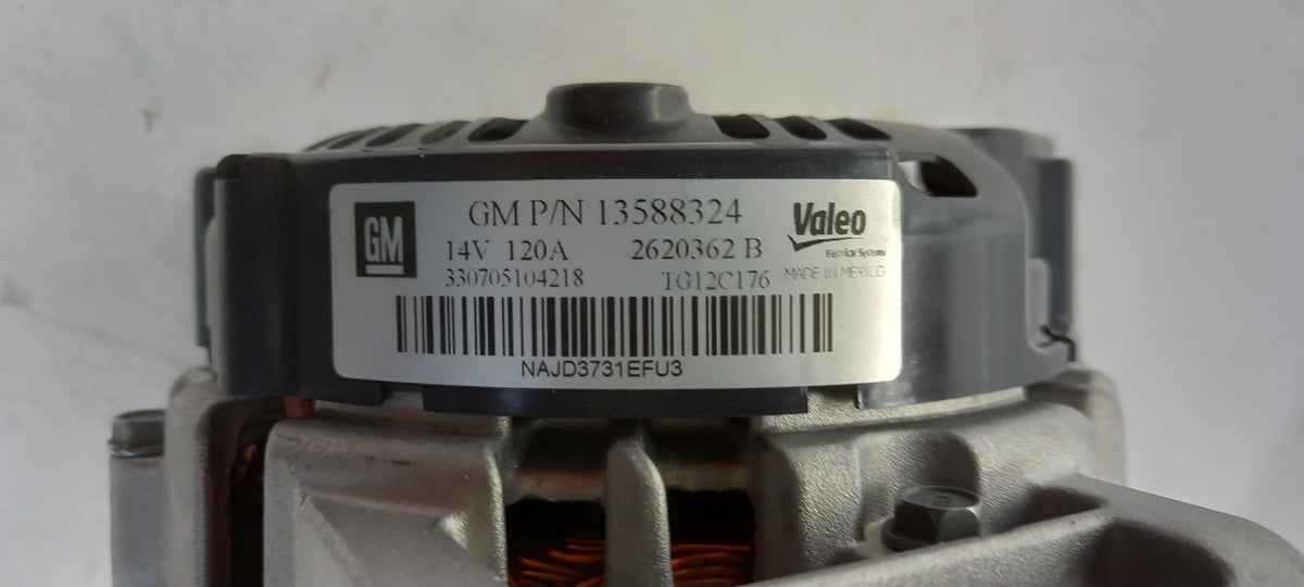 Original OE OPEL Lichtmaschine 13588324