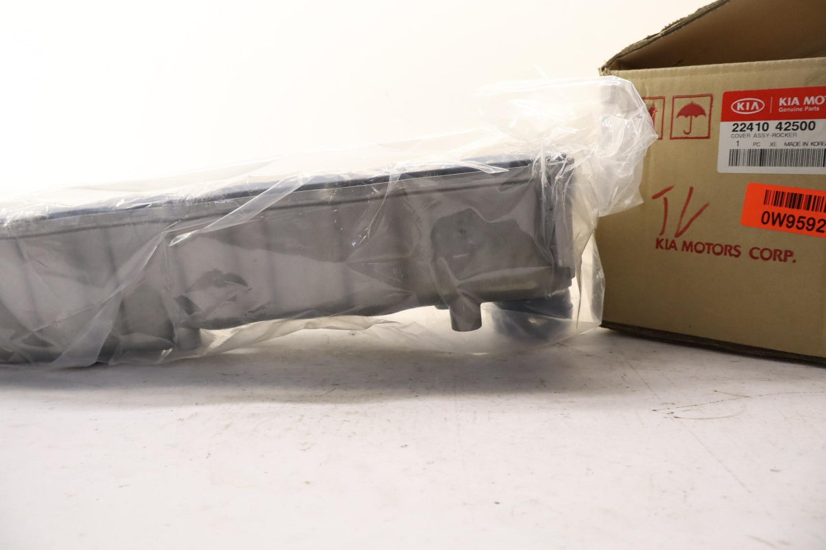 Original OE HYUNDAI/KIA Ventildeckel 2241042500