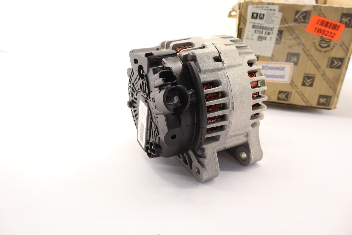 Original OE Peugeot Lichtmaschine 5705EW