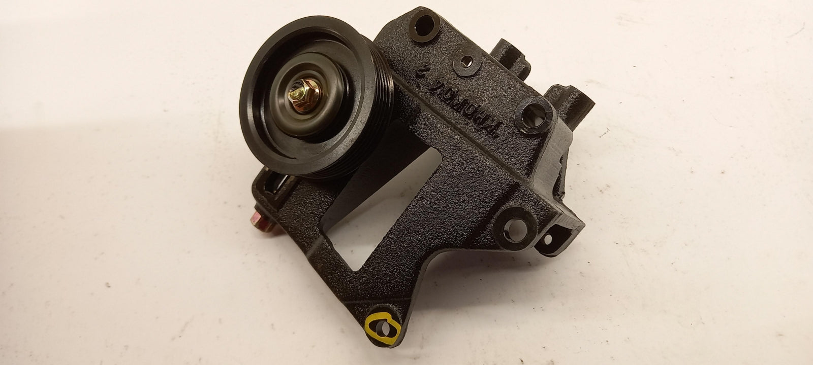 Original OE HYUNDAI/KIA Halter 572093A000