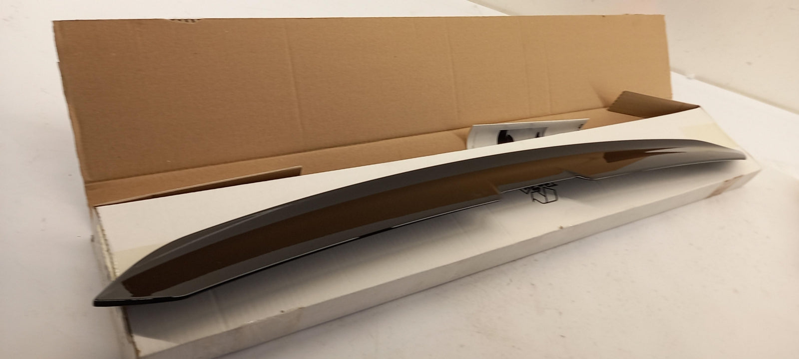 Original OE Volkswagen Spoiler 5H0071644B041