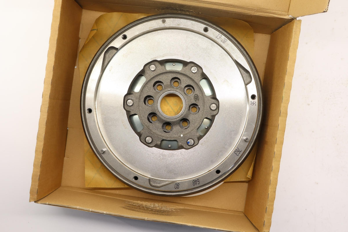 Original OE Peugeot Schwungrad 1613938680