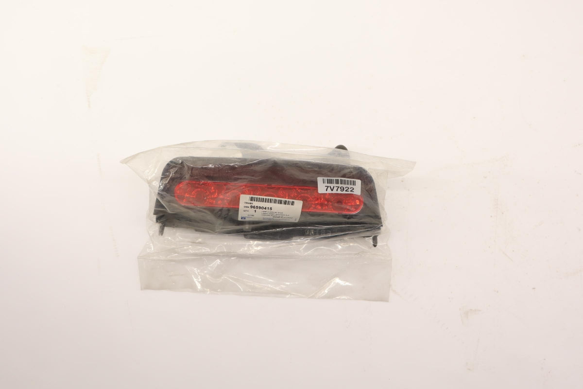 Original CHEVROLET Spark Matiz M200 2005 - 2008 Zusatzbremsleuchte 96590415