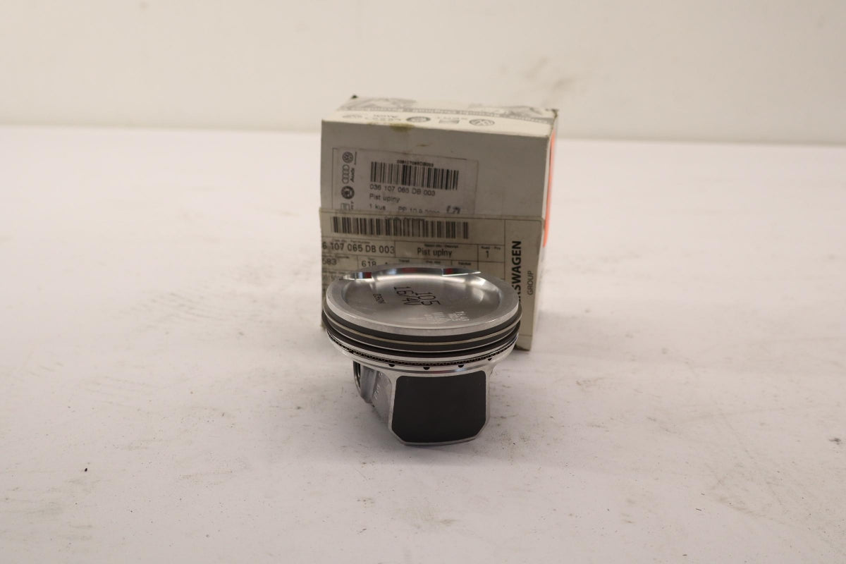Original OE Volkswagen Kolben 036107065DB003