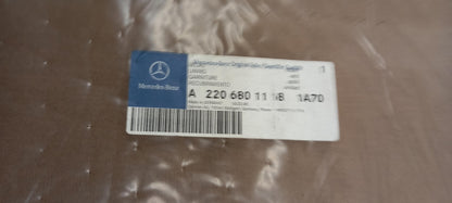 Original OE MERCEDES-BENZ Fußmattensatz A22068011681A70