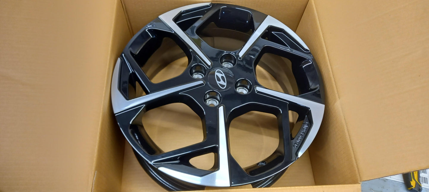 Original OE HYUNDAI/KIA Felge Q0400ADE06BC
