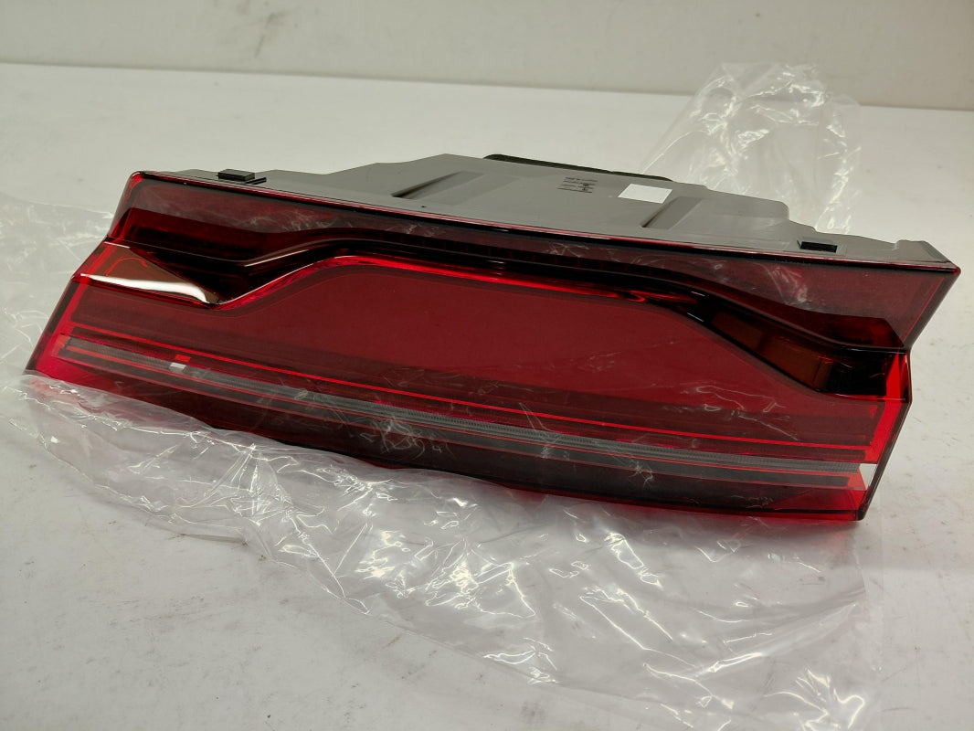 Original OE JAGUAR Heckleuchte T4A44680