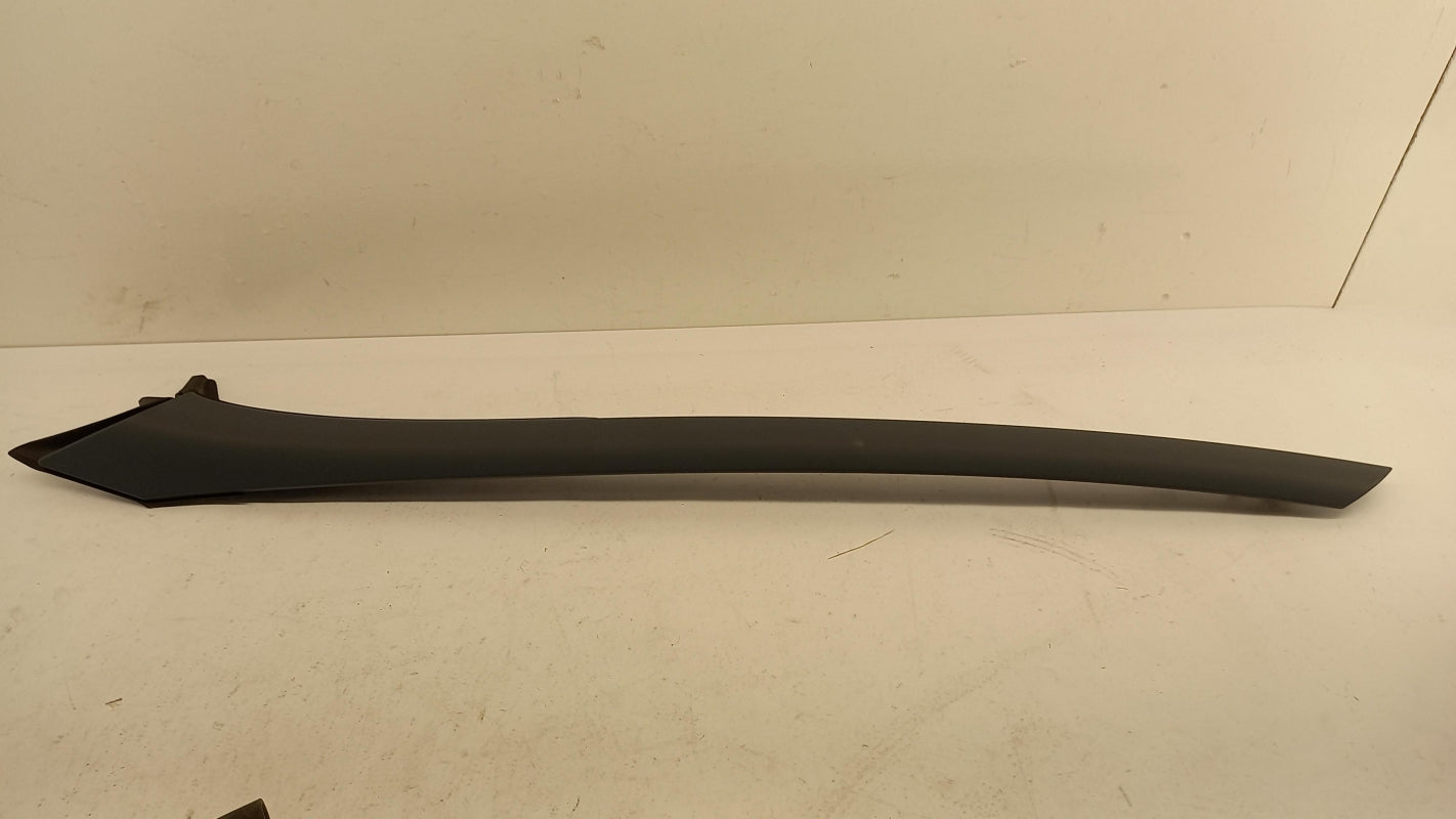 Original OE RENAULT Windschutzscheibe Zierleiste 727617935R