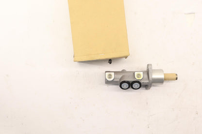 Original OE RENAULT Hauptbremszylinder 6025370495