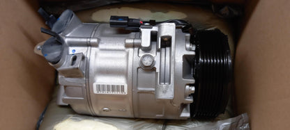 Original OE RENAULT Klimakompressor 926000373R