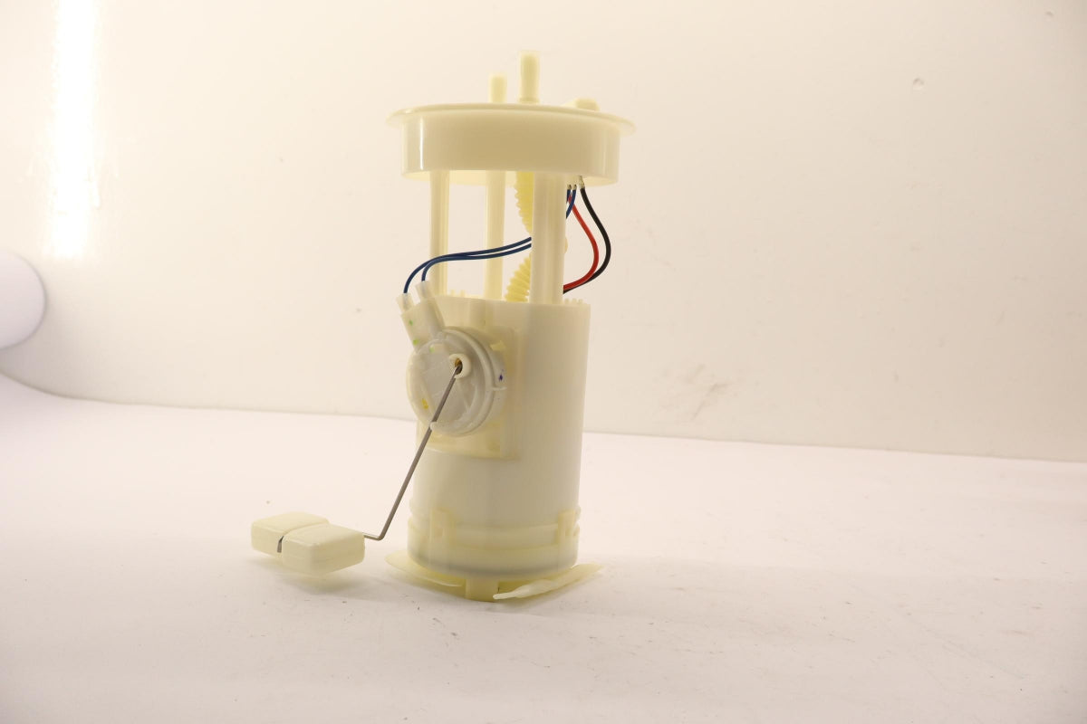 Original VW Gol Parati 04-10 Kraftstofffördereinheit 373919051S
