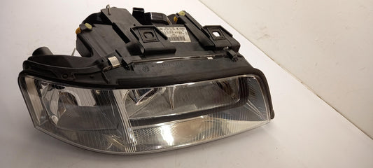 Original AUDI A6 II (1997-2005) Frontscheinwerfer Scheinwerfer Rechts 4B0941030K