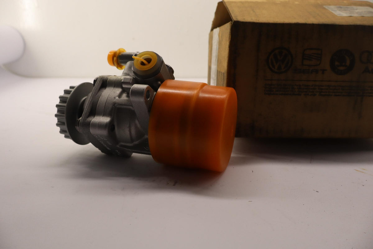 Original VOLKSWAGEN Touareg -2007 Servopumpe 7L6422153B