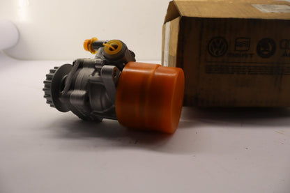 Original VOLKSWAGEN Touareg -2007 Servopumpe 7L6422153B