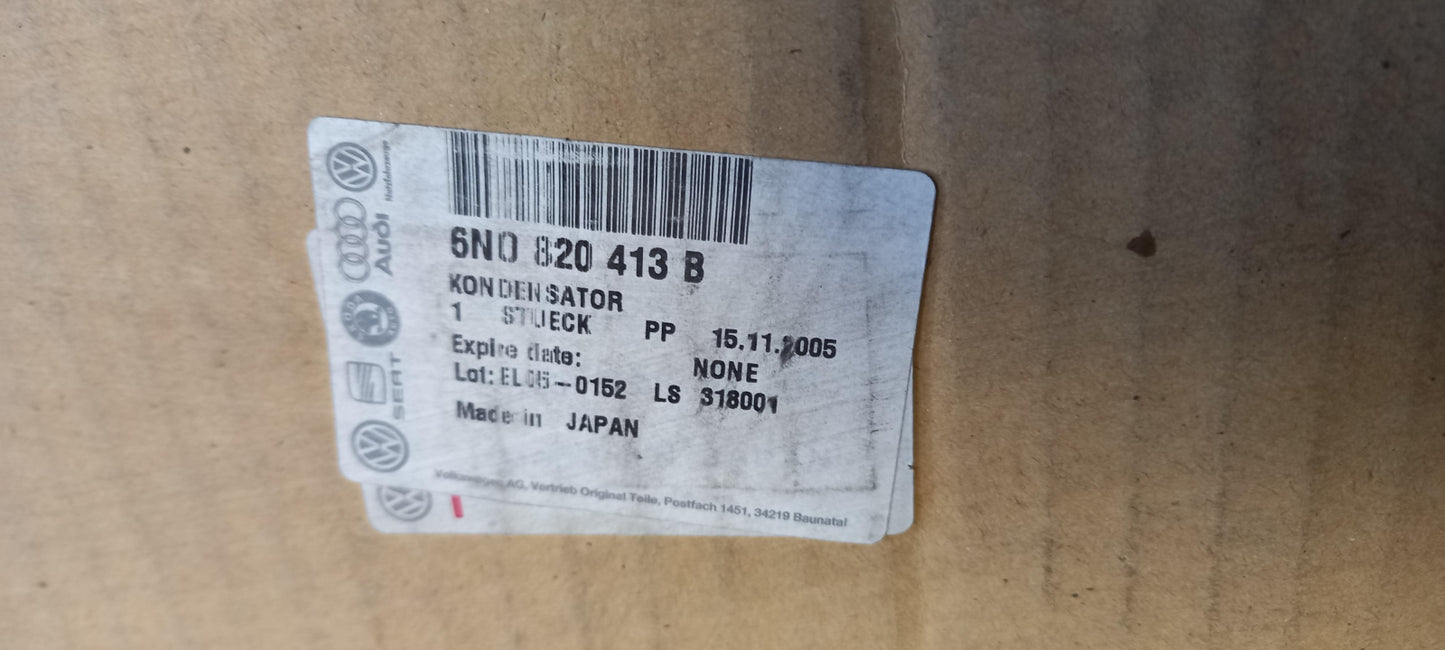 Original OE Volkswagen Klimakondensator 6N0820413B