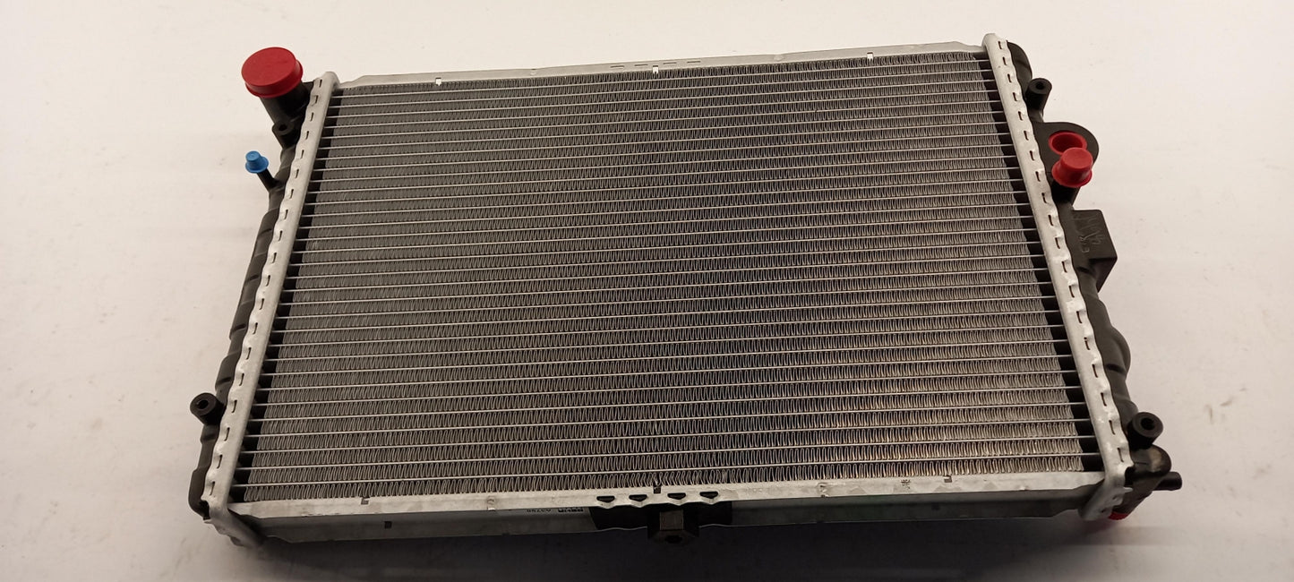 Original OE Volkswagen Wasserkühler 377121251RA