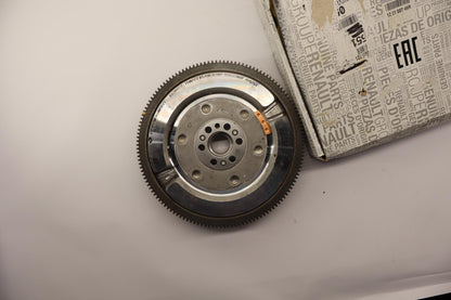 Original OE RENAULT Schwungrad 123100749R