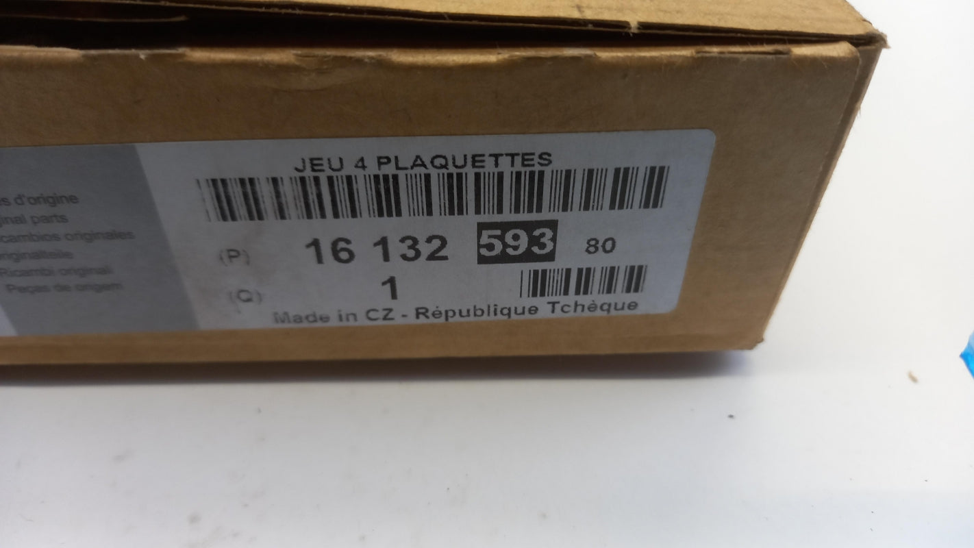 Original PEUGEOT 3008 I Bremsbeläge Satz Vorne 1613259380