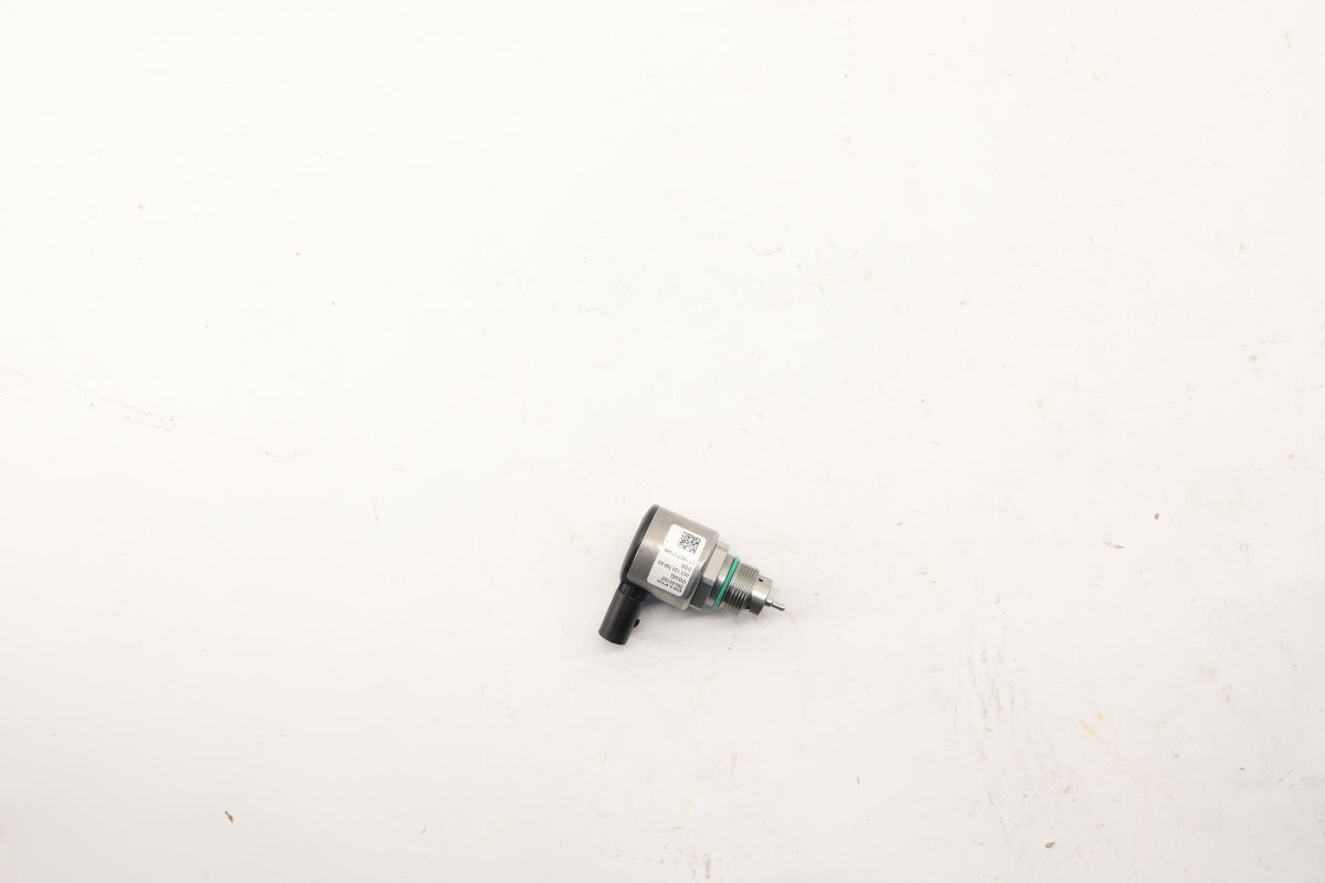 Original OE Volkswagen Kraftstoffdruck Steuerventil 057130764AS