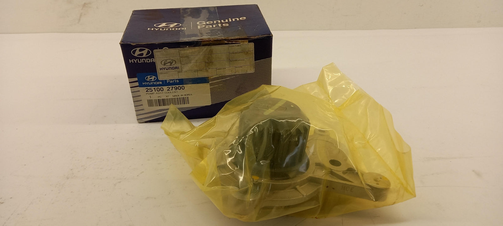 Original HYUNDAI Santa Fe I Trajet Wasserpumpe 2510027900