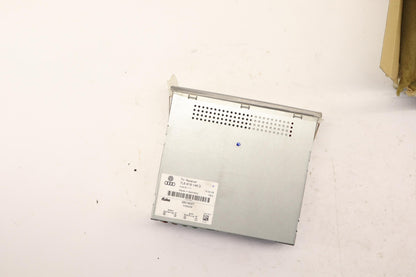 Original OE Volkswagen Multimedia Haupteinheit 7L6919146D
