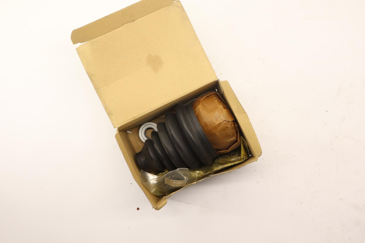 Original OE Volkswagen Antriebswelle Gelenksatz 1J0498099E