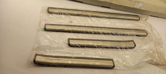 Original OE Volkswagen Einstiegsleiste 3C0071303