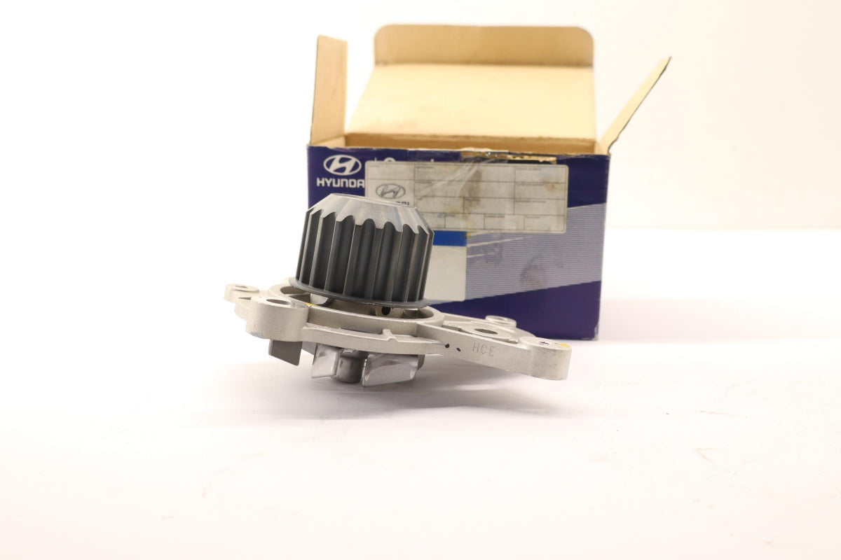 Original HYUNDAI Santa Fe I Trajet Wasserpumpe 2510027900
