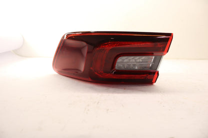Original OE RENAULT Heckleuchte 265502040R