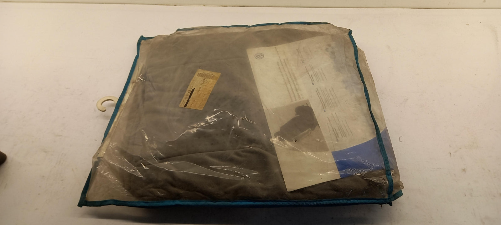 Original VW Passat B5 Vordersitzbezug für Seitenairbag 3B00616017ET