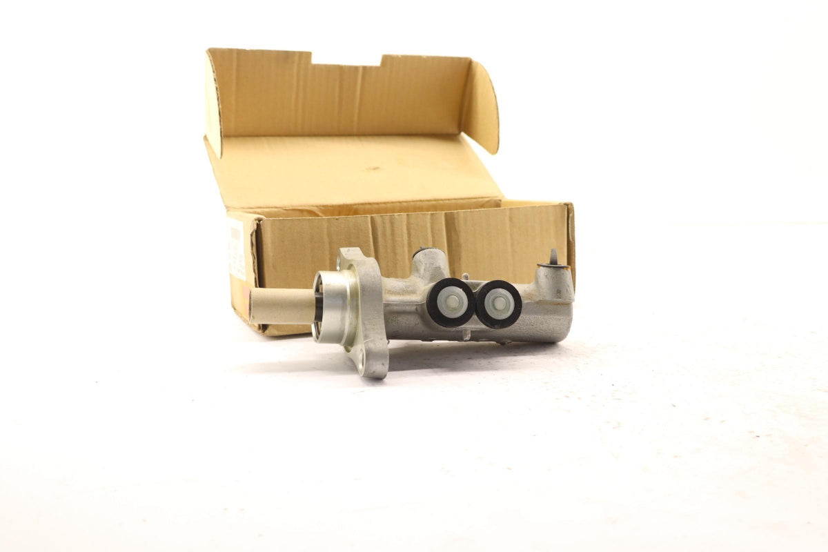 Original OE Volkswagen Hauptbremszylinder 7H0611019B
