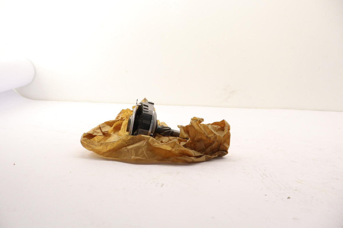 Original VW Transporter T4 Anlasser Planetengetriebe 02B911303