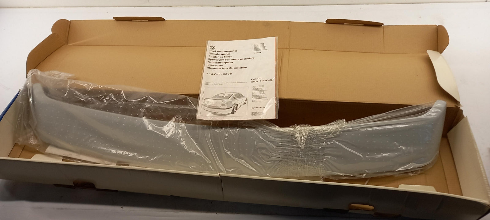 Original VW Passat B5.5 Heckklappenspoiler artgrey 3B0071645BK9AX
