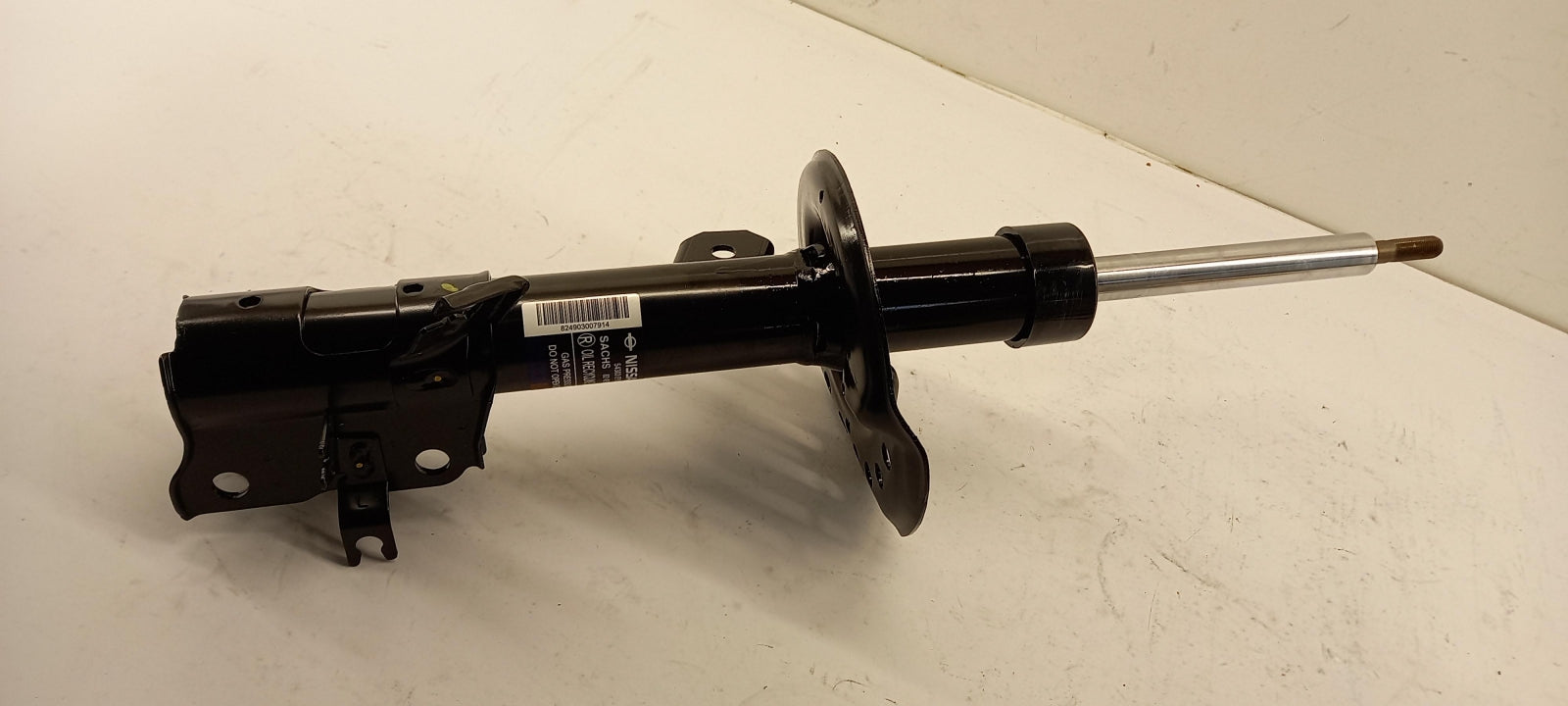 Original OE NISSAN Stoßdämpfer E4303EY18A