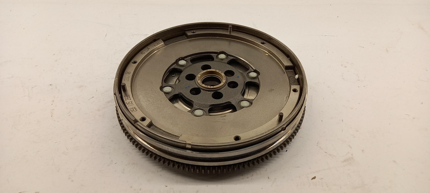 Original OE Volkswagen Schwungrad 058105266H