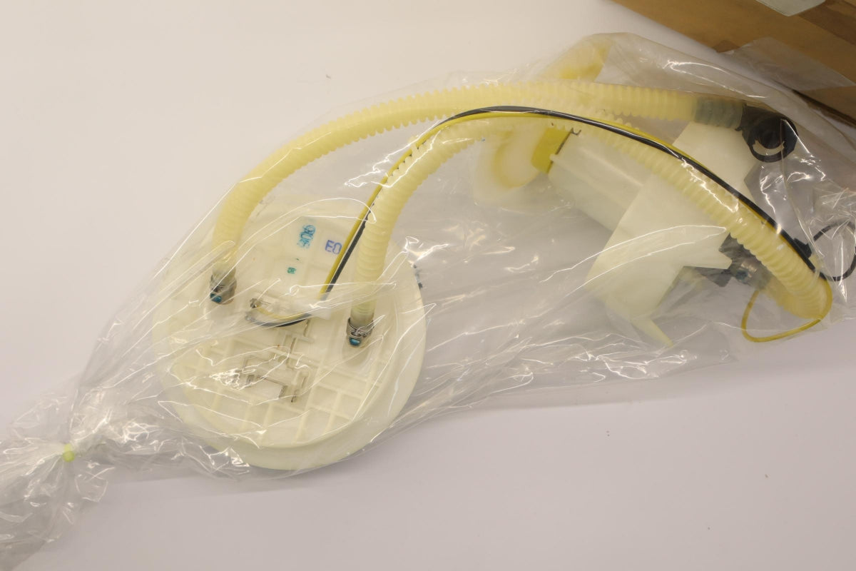 Original OE Volkswagen Kraftstoffpumpe 4B0906087BF