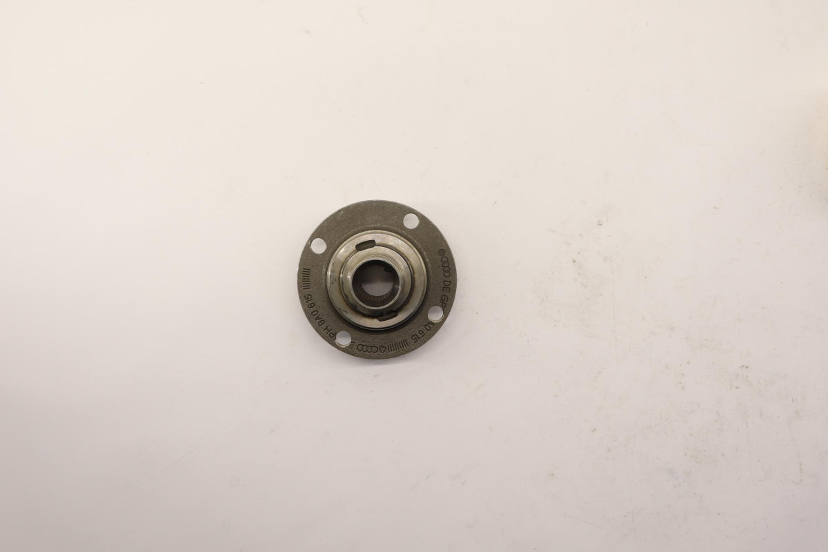 Original OE Volkswagen Radnabe 8A0407615