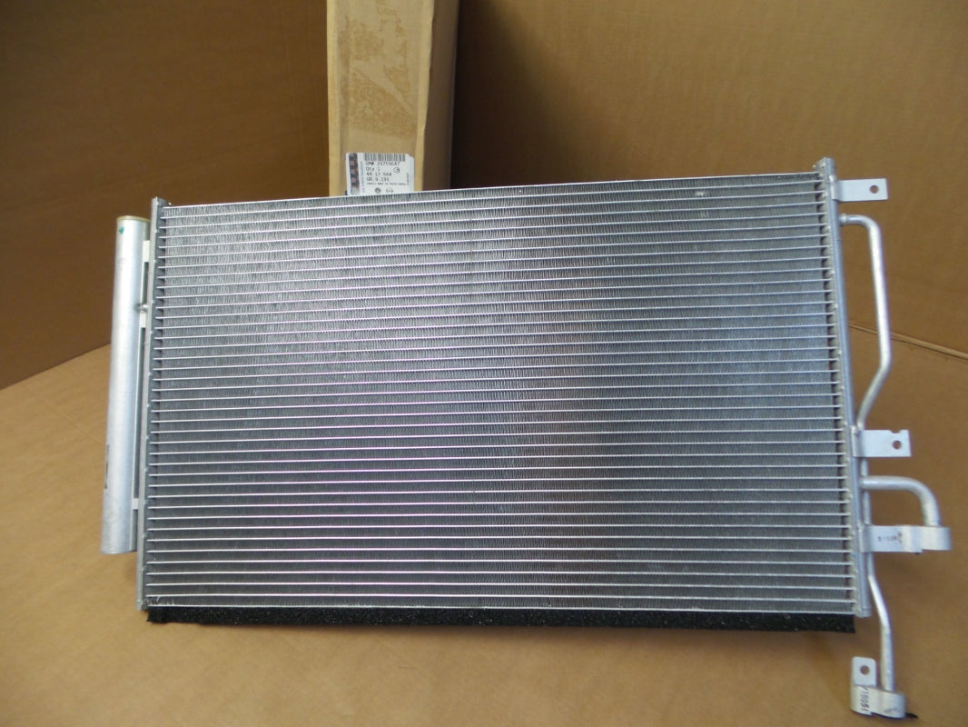 Original OPEL Antara CHEVROLET Captiva Klimakondensator 20759647
