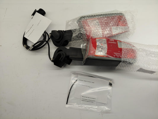 Original OE BMW Heckleuchte Satz 82722295800