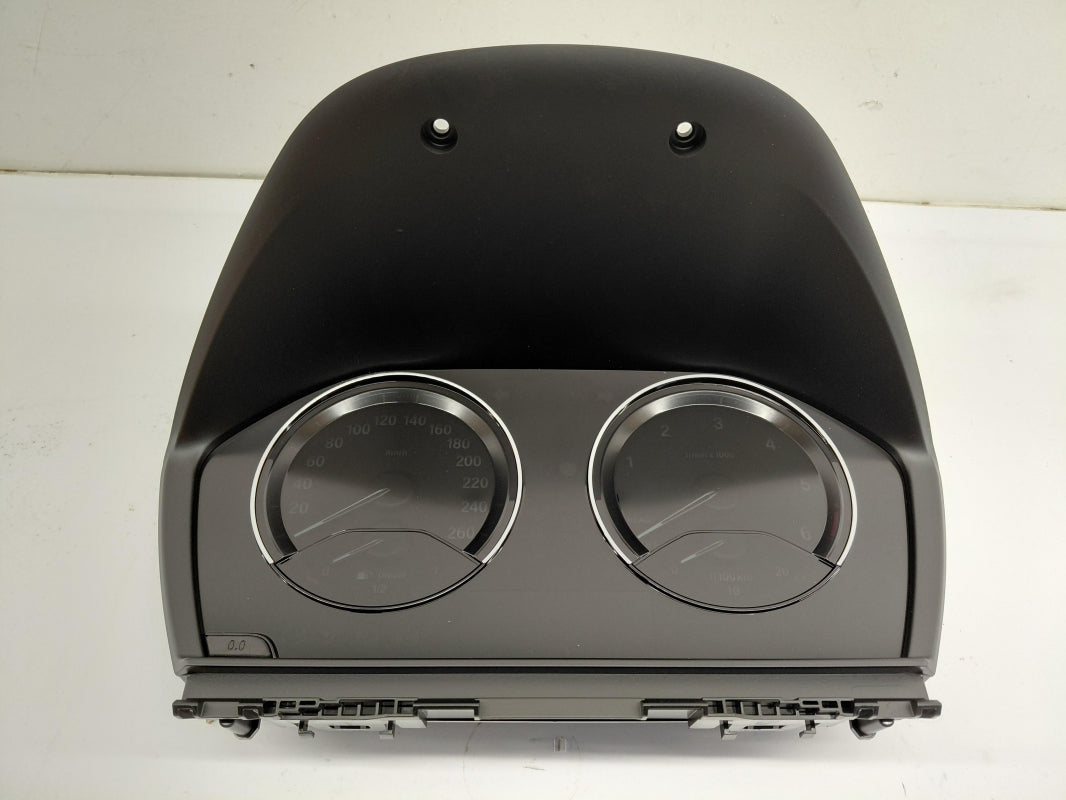 Original BMW F20 F22 F45 F46 F48 F39 Kombiinstrument Tacho 62105A24587