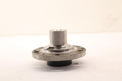 Original VW Fox 5Z Polo Sedan 9A Radnabe vorne 5Z0407615