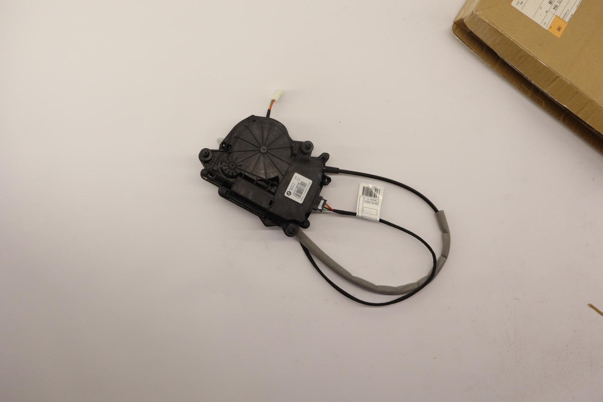 Original OE BMW Stellantrieb 51247471964