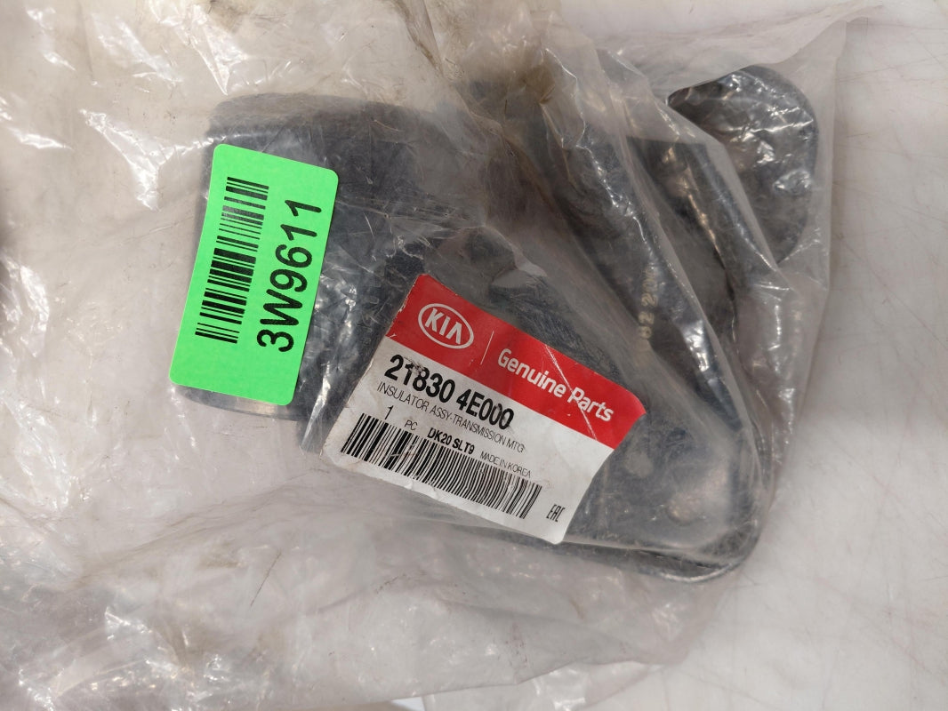 Original OE HYUNDAI/KIA Halter 218304E000