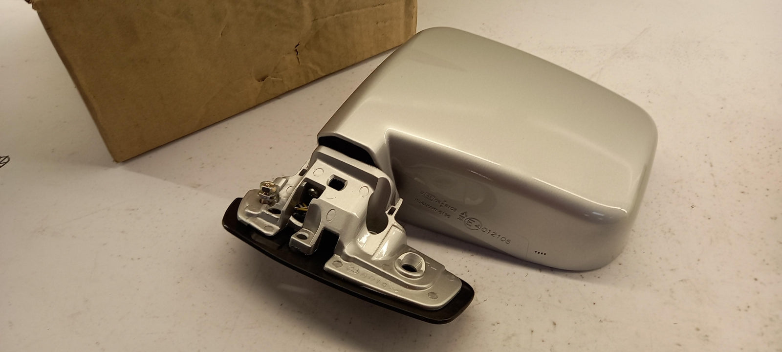 Original OE MITSUBISHI Außenspiegel MR511629