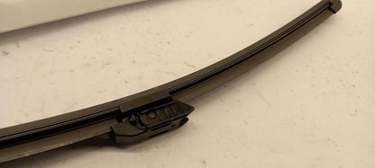 Original DACIA Duster Wischerblatt (1st) Rechts 450mm 288900610R