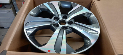 Original KIA Sorento Felge 235/55 R19 7,5J 52910C5700